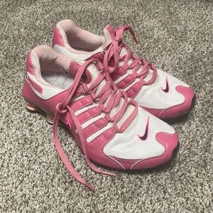Women’s Nike Shox